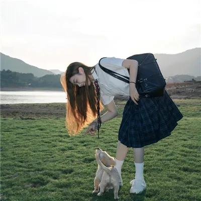 月月